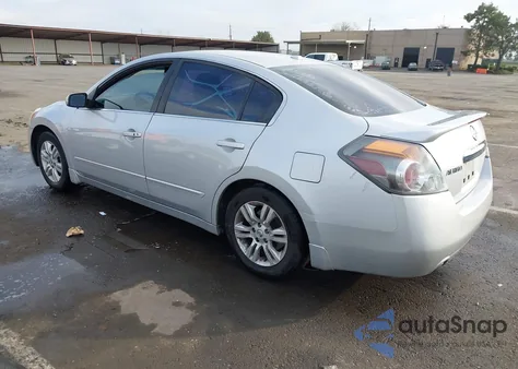 2011 Nissan Altima 2.5 S z USA, uszkodzony, nr VIN 1N4AL2AP3BN420463